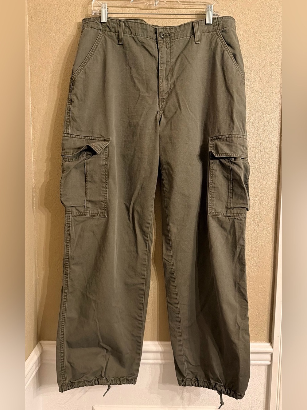 Levi's Women's '94 Baggy Cargo Pants Olive Army Green